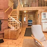 Pajulintu By Interhome *